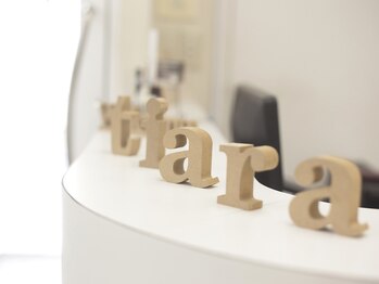 ティアラ 三ノ宮店(tiara)