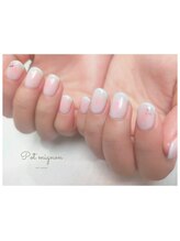 ポ ミニヨン(Pot mignon)/ひょっこりお顔ネイル☆