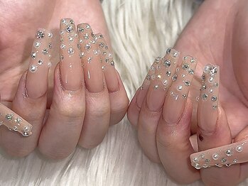 ネスネイル 池袋(Nes.nail)/ストーン × グラデーション