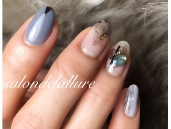 サロンドラリュール(Salon de L'Allure)/