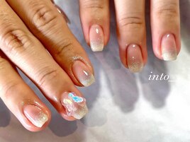 チークネイル　マグネット　蝶々