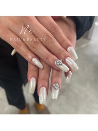 white perl