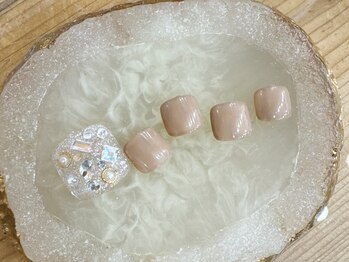 ピンキー(PINKY)の写真/大人気◎【フットネイル★シンプル¥8580】嬉しいフットバス付♪足元からお洒落を楽しめます！駅近好立地◎