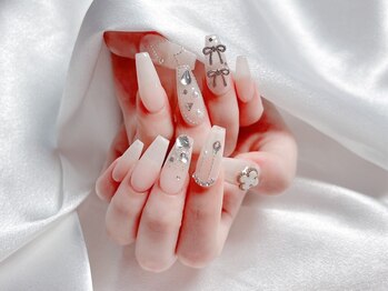 ティーアンドビー ネイルスタジオ(T&B NAIL STUDIO)/