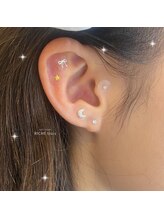 リッシュ トロワ(RICHE trois)/キラキラ耳ツボジュエリー