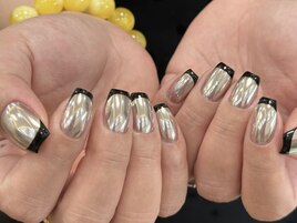 フレンチネイル