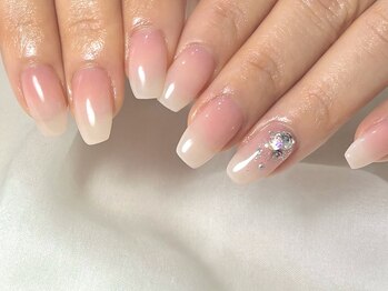フェミニンネイル(Feminine Nail)の写真/フォルムにこだわる大人ピンクネイル☆上品で持ちが良い、毎日のキレイをサポート♪