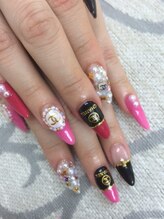 エムアイネイル(MI nail)/ジェルアートつけ放題￥12300