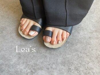 レアース(Lea's)/秋のフットネイル