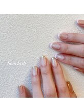 フローラ(flora)/マグネット×フレンチネイル