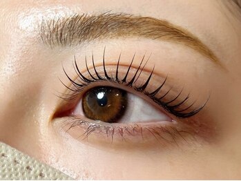ベッキーラッシュ 八丁堀店(BeckyLash)の写真/ふんわり可愛く★あなたの魅力を最大限に引き出し、どの角度も可愛い目元を演出♪納得の仕上がりに満足度◎