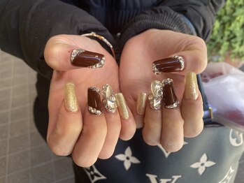 フォア ネイル(FOI NAIL)/