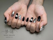 ユーネイル(YW nail)/４本アート＋パーツ