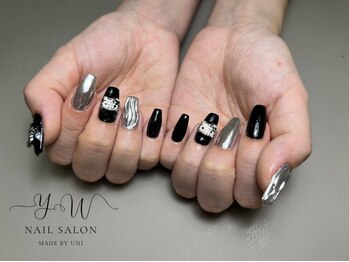 ユーネイル(YW nail)/４本アート＋パーツ