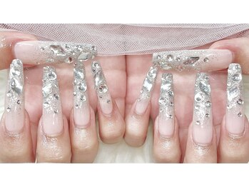 カワイイは正義 草加店の写真/【ジェルチップやフォームMAXで長さ出し♪】指先をすらっと美しく...☆自爪が弱い・深爪の方にも♪