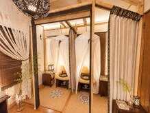 チャイライ(CHAI LAI)の雰囲気（水素水で蒸したハーブセラのよもぎ蒸しでこころも身体もふんわり）