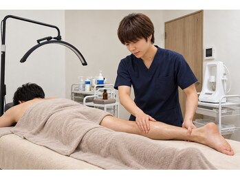 Rebelleyell 【メンズ専門/フェイシャル/ボディケア】【10/1 NEW OPEN（予定）】 の写真/心と体へアロマオイルトリートメントを。リンパを整え疲れを癒す至福の時♪