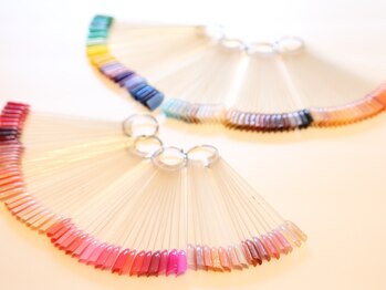 リーリア(Lilia)/自分に合う色が見つかる★