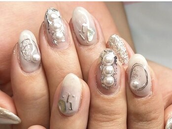 elegant Silver nail