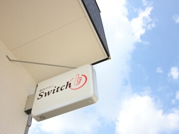 整体サロン スイッチ(Switch)/軒下の可愛い看板☆