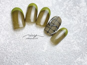 アイヴィー(IVY)/フレンチネイル ピスタチオ