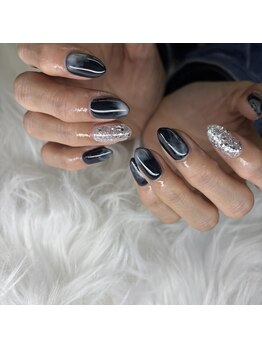 担当スタッフ HAZAMA