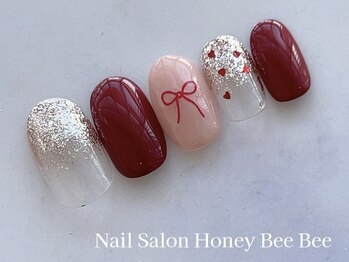 ハニービービー(Honey Bee Bee)/ハート女子ネイル