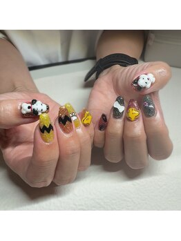 スヌーピーネイルウッドストック