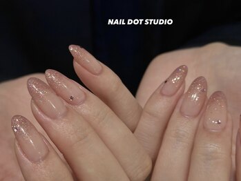 ネイルドットスタジオ 堺筋本町(NAIL DOT STUDIO)/ピンクラメグラデ