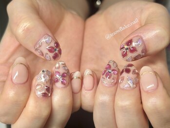 スノーフレーク(Snowflake)の写真/【持ち込みアートOK!】ショート~ミディアムまで長さを問わず楽しめる★こだわりを詰め込んだフルアート!