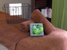 希望があれば、小鳥モチーフの雑貨の販売もしております。