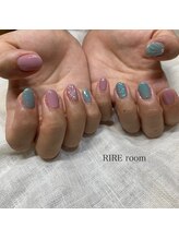 リールルーム(RIRE room)/人魚の鱗ネイル