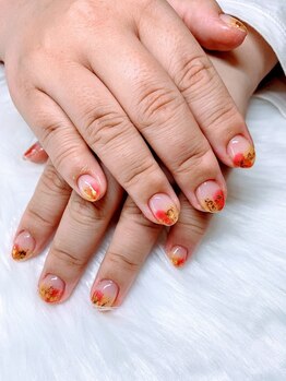 アムルーズ(Amoureuse)/ニュアンスクリアネイル♪