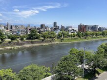 熊本市中心部に位置する静寂な白川沿い  ＃熊本リンパマッサージ