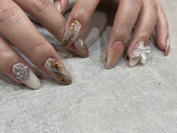 ユニネイル(U.Ni nail)/秋ネイル♪