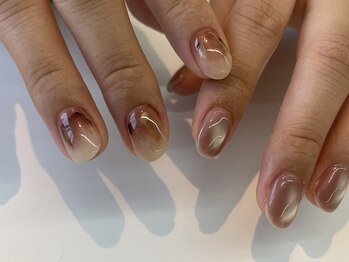 キルナリビング(kiruna living)/アシンメトリーネイル