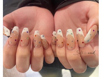 ～カラフルビジューフレンチ～