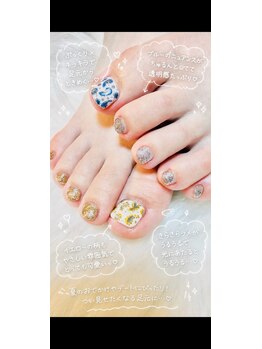 ココハナビ(KOKOHANABI)/AYAKA作ペイズリーフットネイル