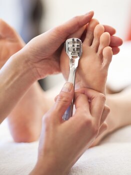 フットスタジオ アルク(FOOT STUDIO ALUK)/【フットバス付角質ケア保湿】