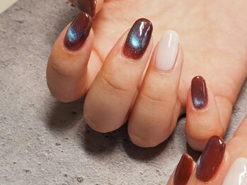 ビューティトリップ(Beauty TRIP)/大人色で合わせたマグワンカラー