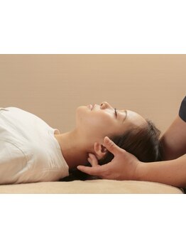 ホウレイ線・たるみ改善！予防ケア