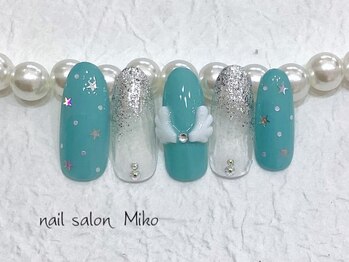 8月定額デザイン　￥7,700