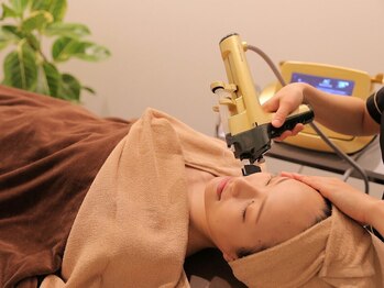 ファビリス 天王寺店(FAVILIS)の写真/とにかく肌を綺麗にしたい・若いころのようなハリのあるお肌をもう一度手に入れたい！という方にオススメ★