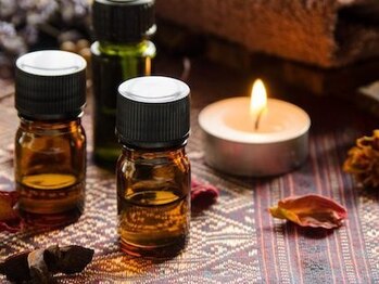 タイ古式リラクゼーション ウィの写真/厳選オイルと熟練の温かい手技。全身のリンパを流し、むくみと蓄積疲労をデトックス。