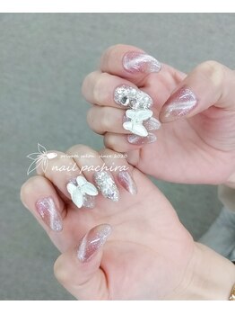 ネイルパキラ(nail pachira)/バタフライ×埋め尽くし