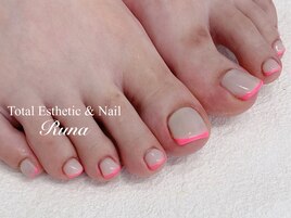 フットフレンチネイル【￥8800】