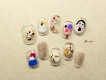 シルニー リム(Silny rim)/アシンメトリーニュアンスネイル