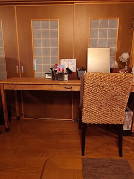 太陽と月/店舗内観