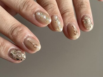 Design / ニュアンスネイル