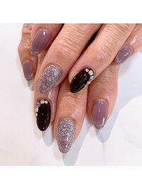 シンプルジェルネイル&本格ケア